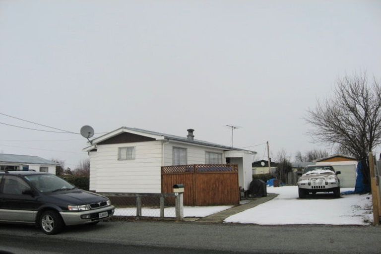 Photo of property in 2 Hallewell Road, Twizel, 7901
