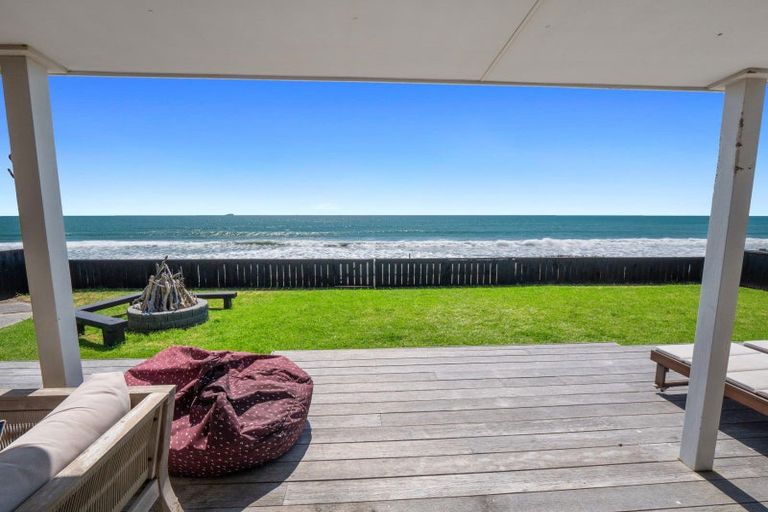 Photo of property in 359 Pukehina Parade, Pukehina, Te Puke, 3189