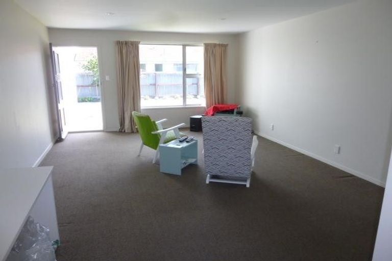 Photo of property in 4/449 Armagh Street, Linwood, Christchurch, 8011