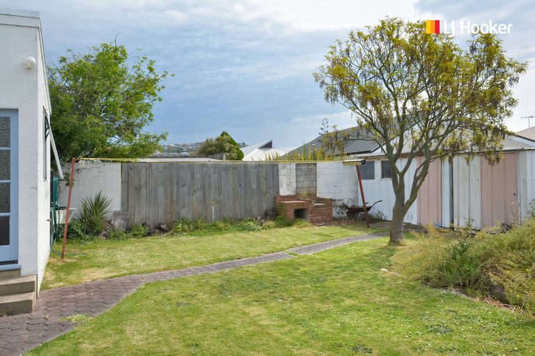Photo of property in 168 Bay View Road, South Dunedin, Dunedin, 9012