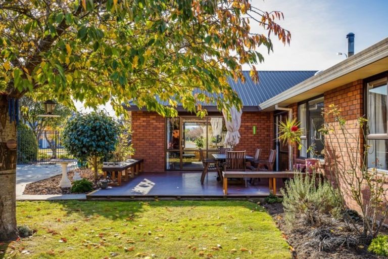Photo of property in 263 Kingsbury Avenue, Rangiora, 7400