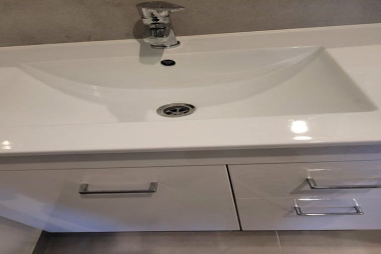 Photo of property in 16 Kutukutu Street, Takanini, 2112