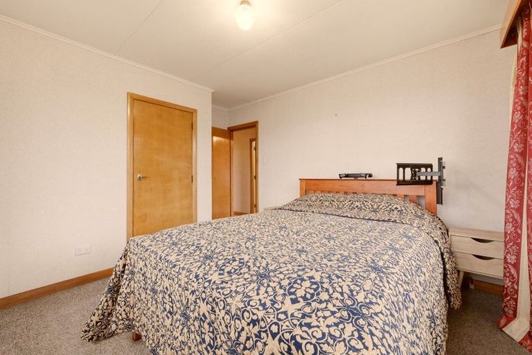 Photo of property in 8 Bell Crescent, Concord, Dunedin, 9018