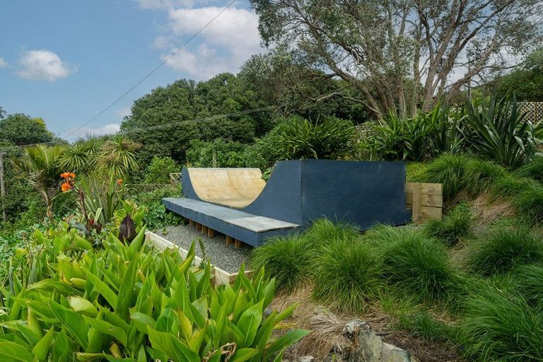 Photo of property in 949 Whangarei Heads Road, Parua Bay, Whangarei, 0174