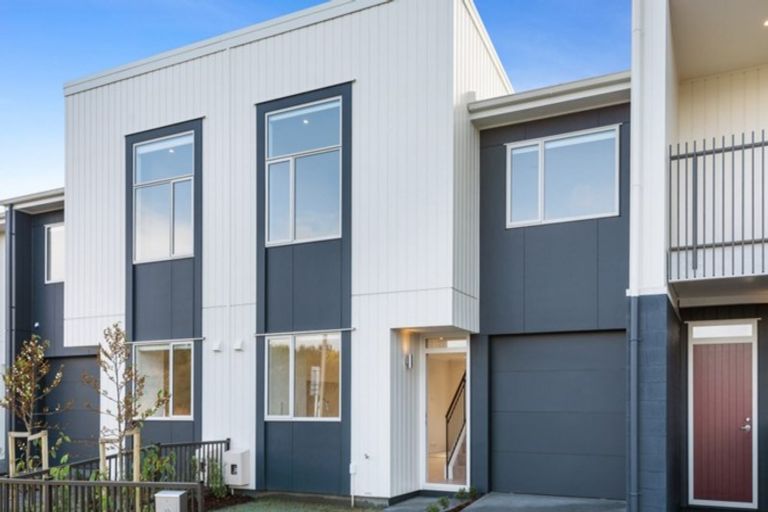 Photo of property in 19 Bonnette Road, Flat Bush, Auckland, 2019