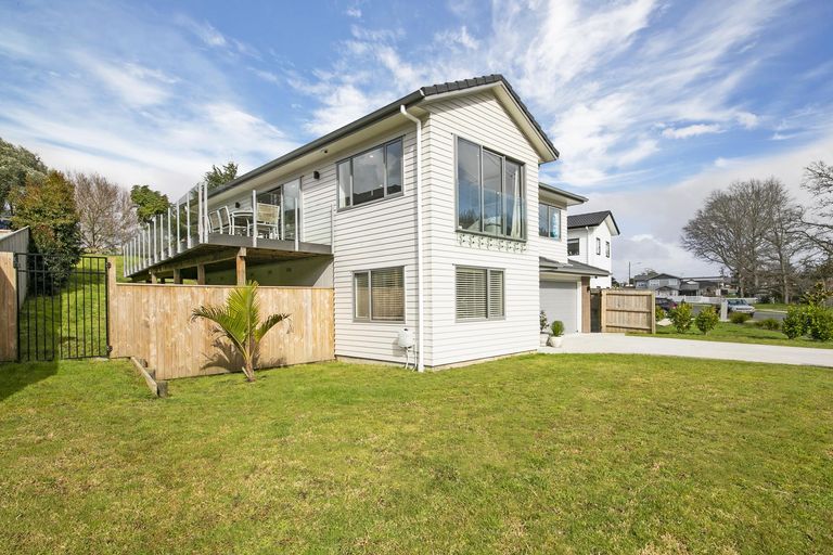 Photo of property in 30 Wautaiti Drive, Riverhead, 0820