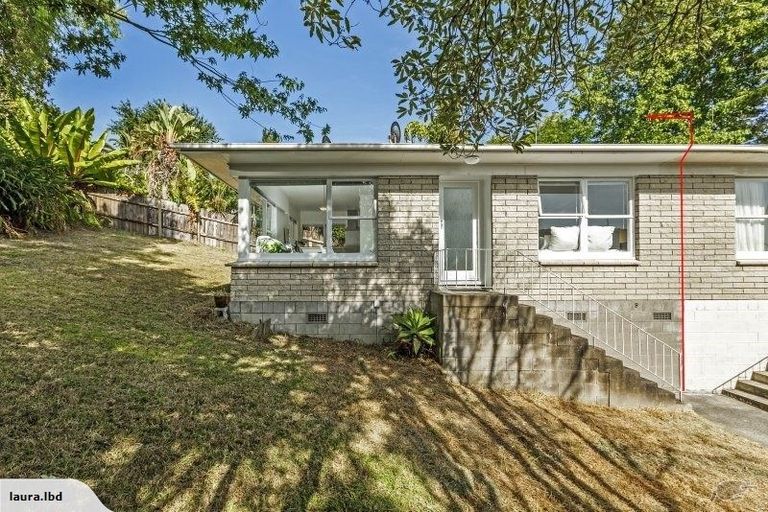 Photo of property in 2/12a Ondine Place, Glenfield, Auckland, 0629