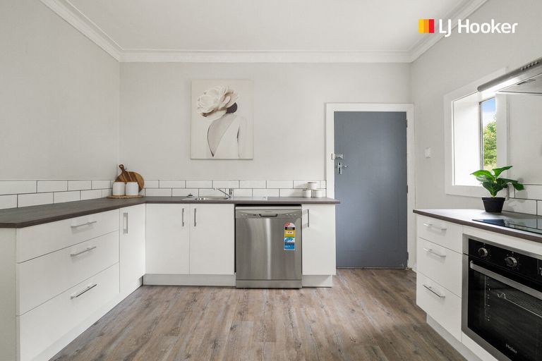 Photo of property in 145 Caversham Valley Road, Calton Hill, Dunedin, 9012