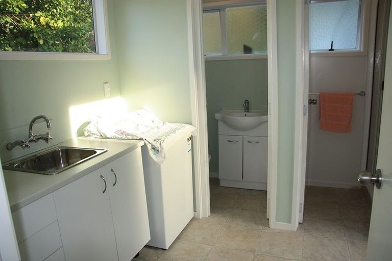 Photo of property in 10 Stevensons Crescent, Albany Heights, Albany, 0793