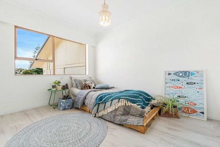 Photo of property in 7/31 Blease Street, New Lynn, Auckland, 0600