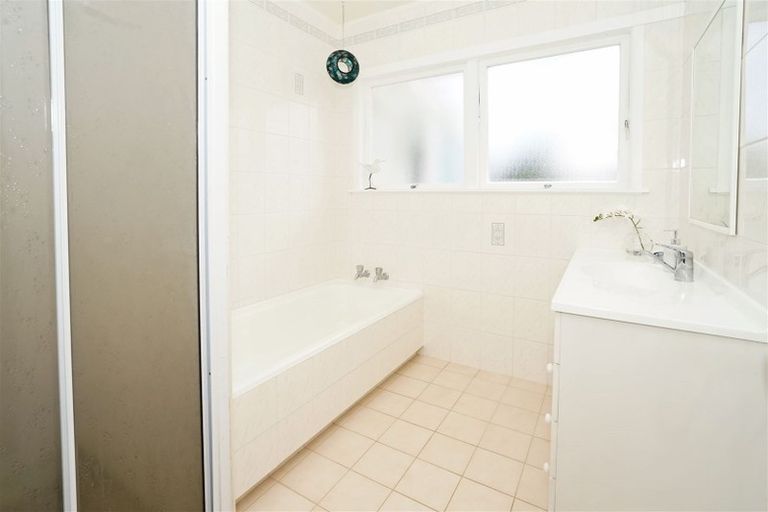 Photo of property in 8 Edwin Street, St Andrews, Hamilton, 3200