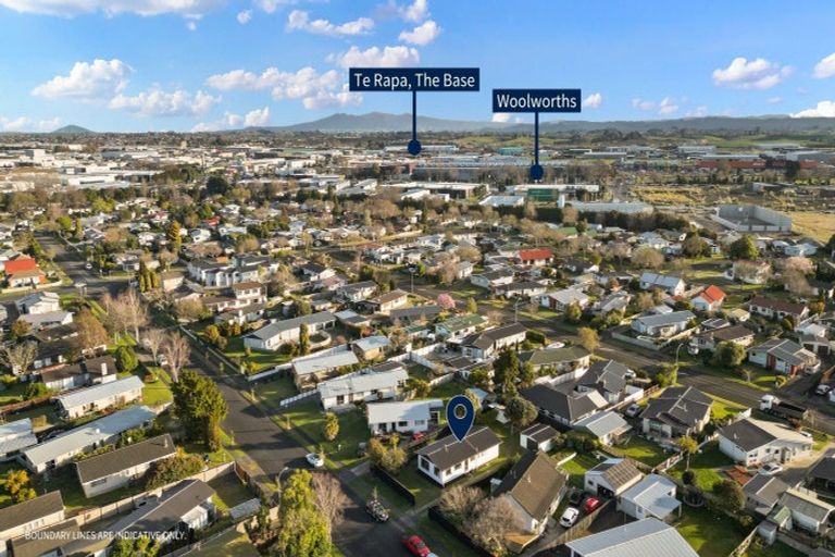 Photo of property in 19 Elmwood Crescent, Pukete, Hamilton, 3200