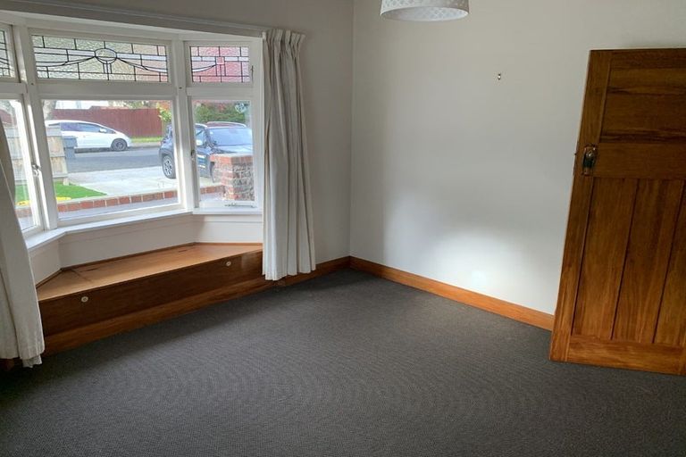 Photo of property in 31 Trafalgar Street, Waiwhetu, Lower Hutt, 5010