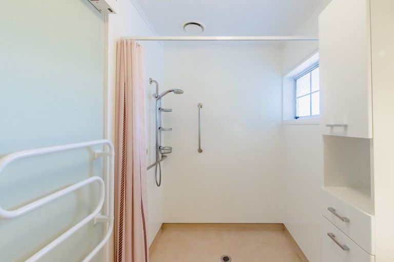 Photo of property in 65 Rimu Street, Waikanae, 5036