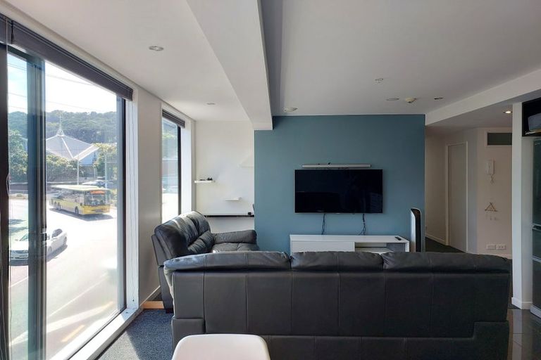 Photo of property in Nouvo Apartments, 2b/21 Rugby Street, Mount Cook, Wellington, 6021