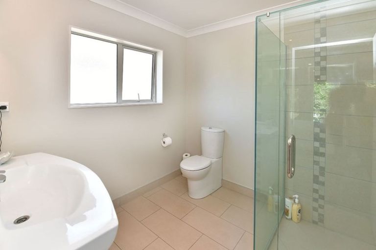 Photo of property in 8 Astrolabe Place, Gulf Harbour, Whangaparaoa, 0930