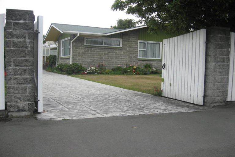 Photo of property in 36 Peer Street, Upper Riccarton, Christchurch, 8041