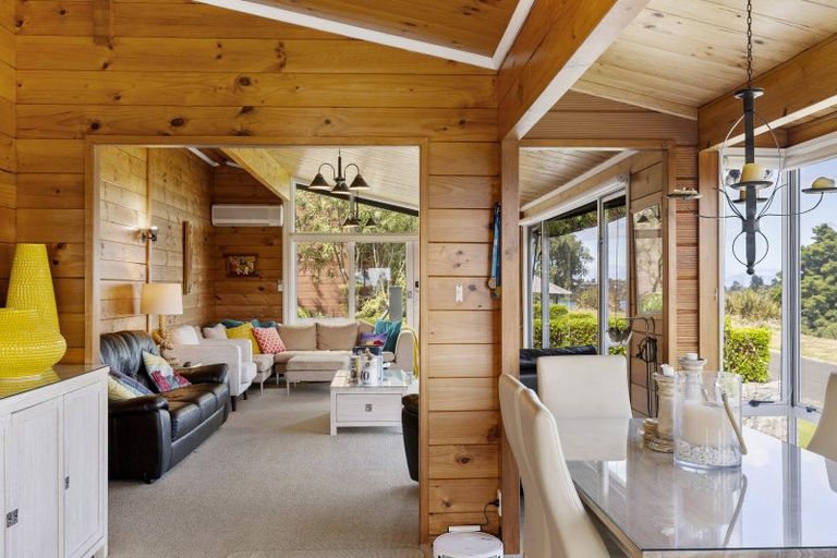 Photo of property in 30 Pokaka Crescent, Wharewaka, Taupo, 3330