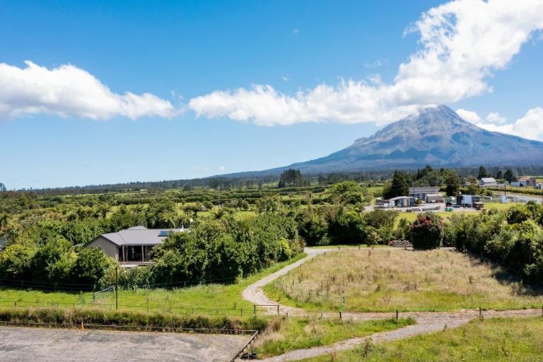 Photo of property in 1955 Egmont Road, Kaimiro, Inglewood, 4386