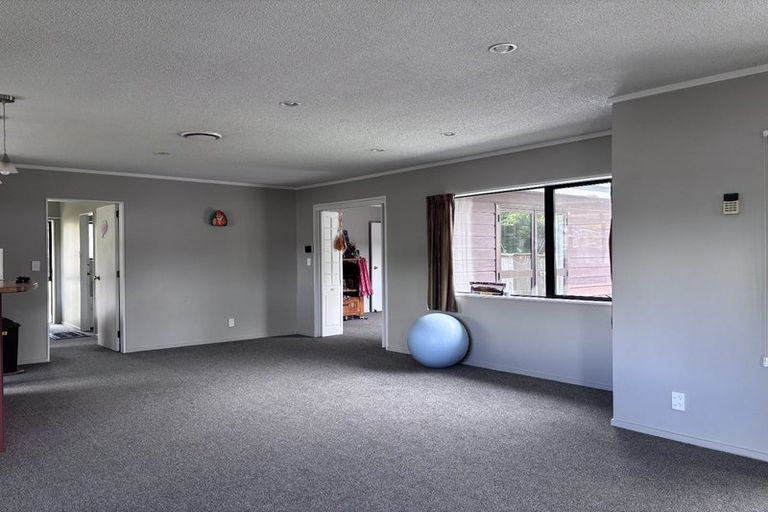 Photo of property in 16a Tennyson Street, Trentham, Upper Hutt, 5018