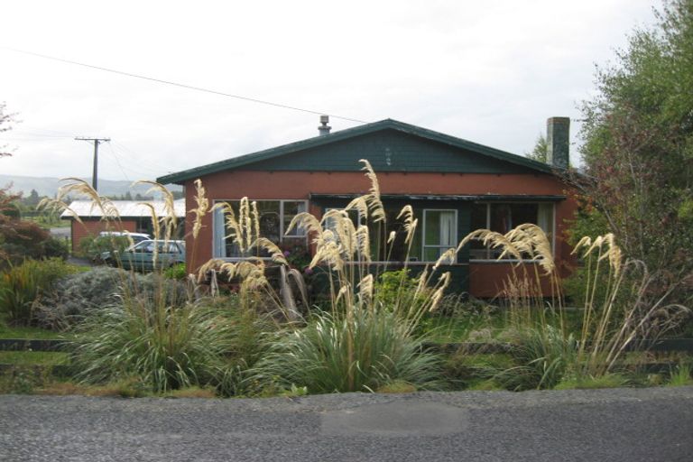 Photo of property in 255 Gladstone Road North, Mosgiel, 9024