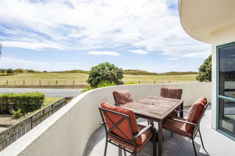 Photo of property in 22 Santa Fe Key, Papamoa Beach, Papamoa, 3118