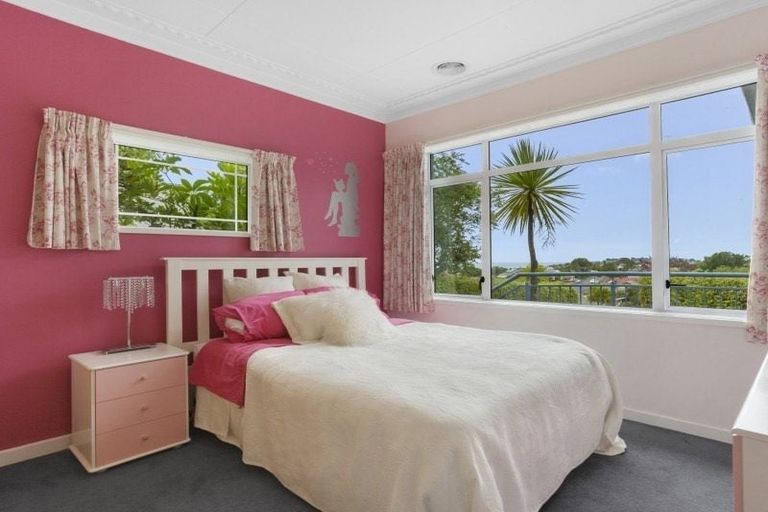 Photo of property in 121 Kenmure Road, Belleknowes, Dunedin, 9011