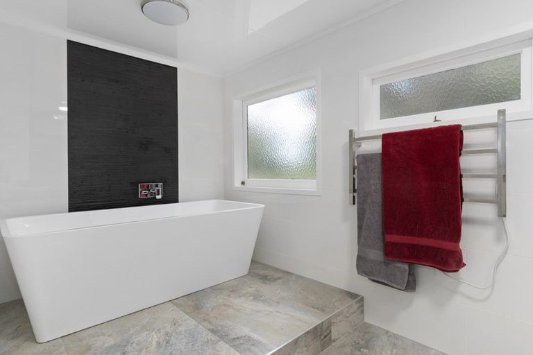 Photo of property in 5 Old Highway, Whakamarama, Tauranga, 3180