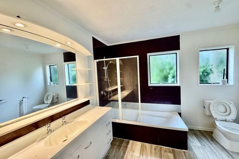 Photo of property in 45 Trigg Road, Huapai, Kumeu, 0810