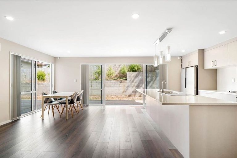 Photo of property in 50 Mays Road, St Albans, Christchurch, 8052