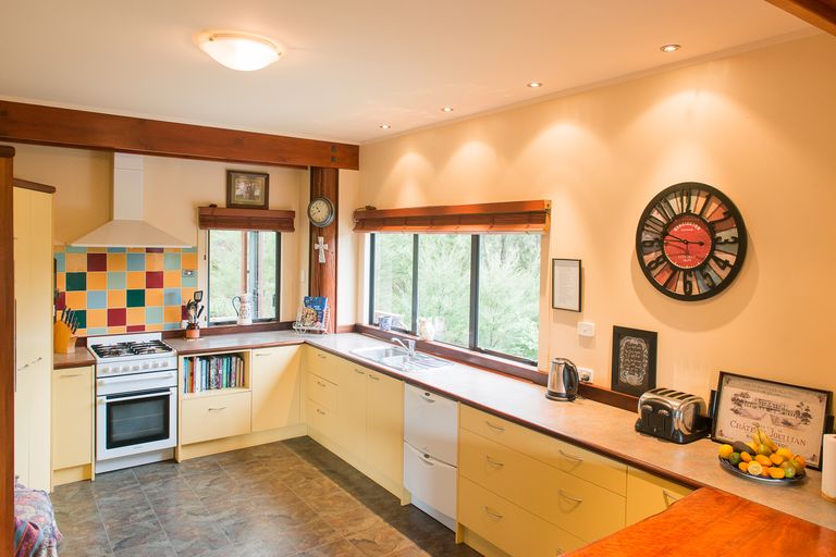 Photo of property in 649 Riverside Road, Matokitoki, Gisborne, 4071