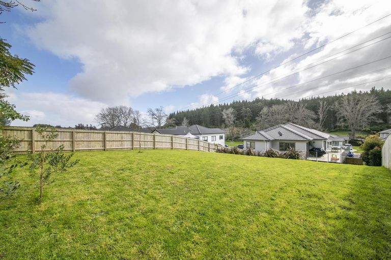 Photo of property in 30 Wautaiti Drive, Riverhead, 0820