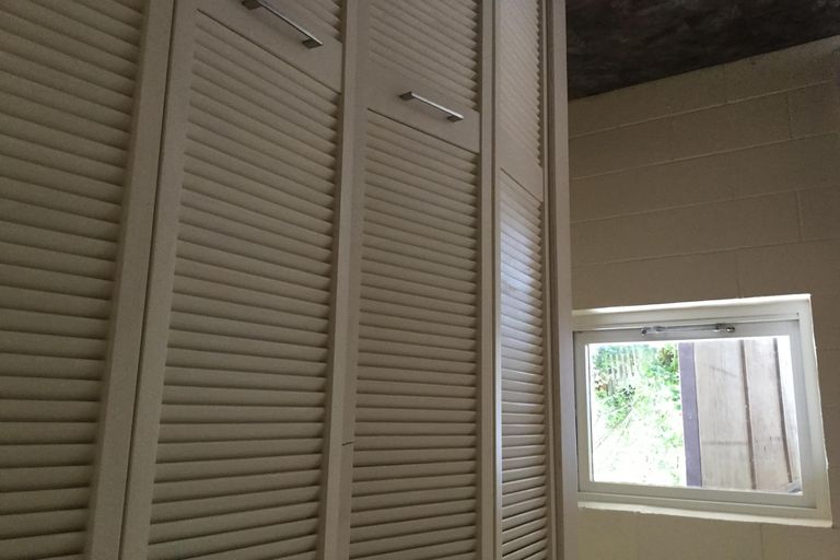 Photo of property in 26 Whaka Street, Maungaturoto, 0520