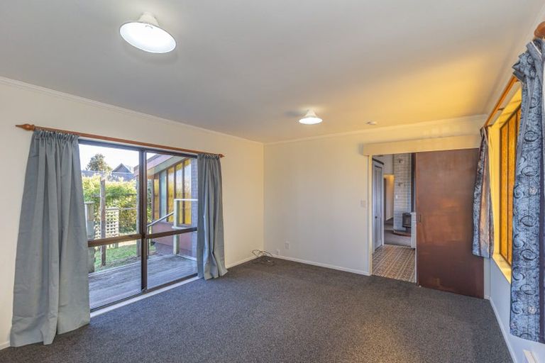 Photo of property in 19a Kanawa Street, Waikanae, 5036