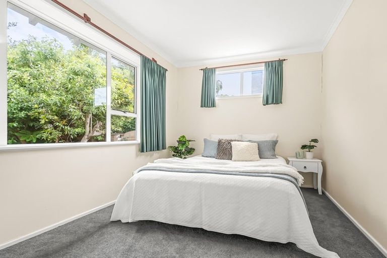 Photo of property in 3 Saint Ronans Avenue, Waterloo, Lower Hutt, 5011