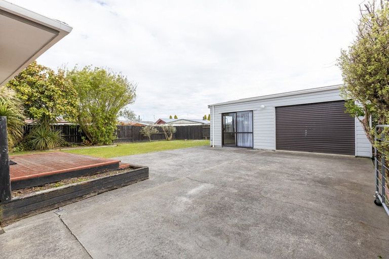 Photo of property in 3 Apollo Parade, Milson, Palmerston North, 4414