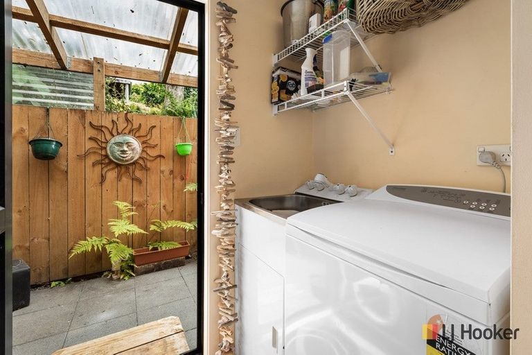 Photo of property in 25 Pohutukawa Drive, Athenree, Katikati, 3177