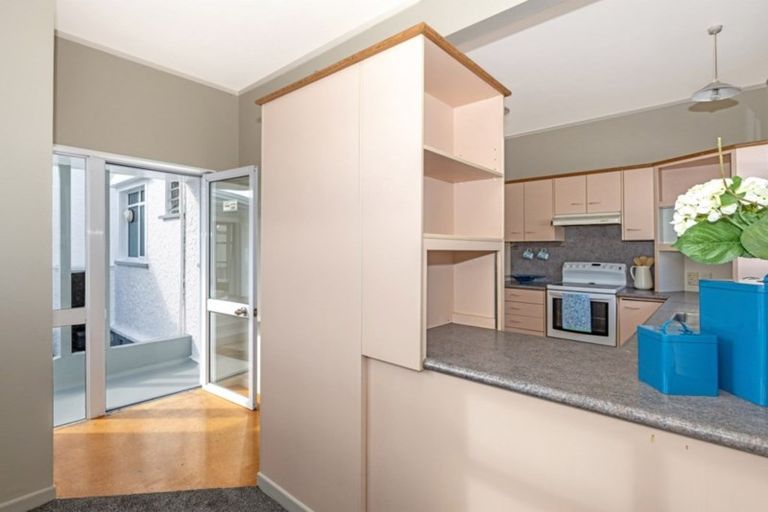 Photo of property in 11 Cook Street, Te Hapara, Gisborne, 4010