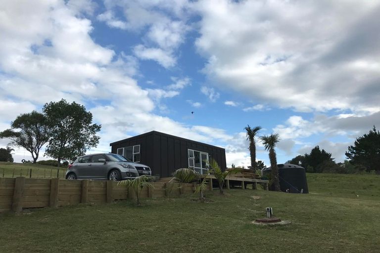 Photo of property in 211c Cable Bay Block Road, Cable Bay, 0420