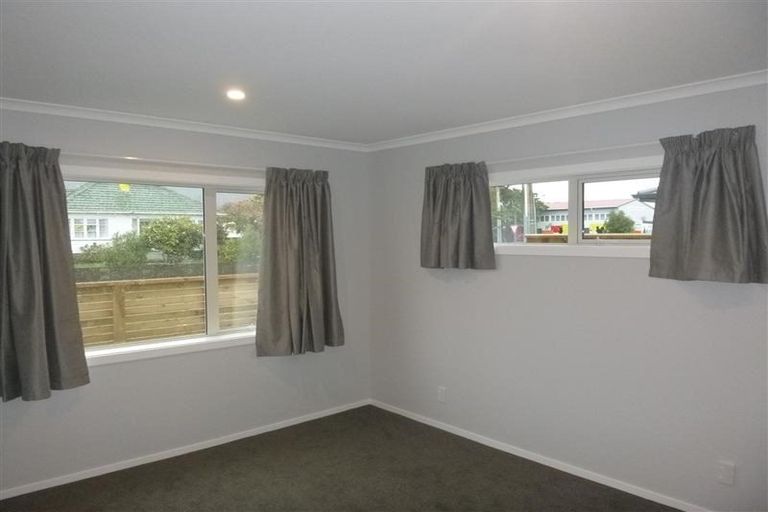 Photo of property in 5d Rata Street, Naenae, Lower Hutt, 5011