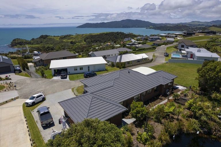 Photo of property in 31 Eagles Way, Cable Bay, 0420