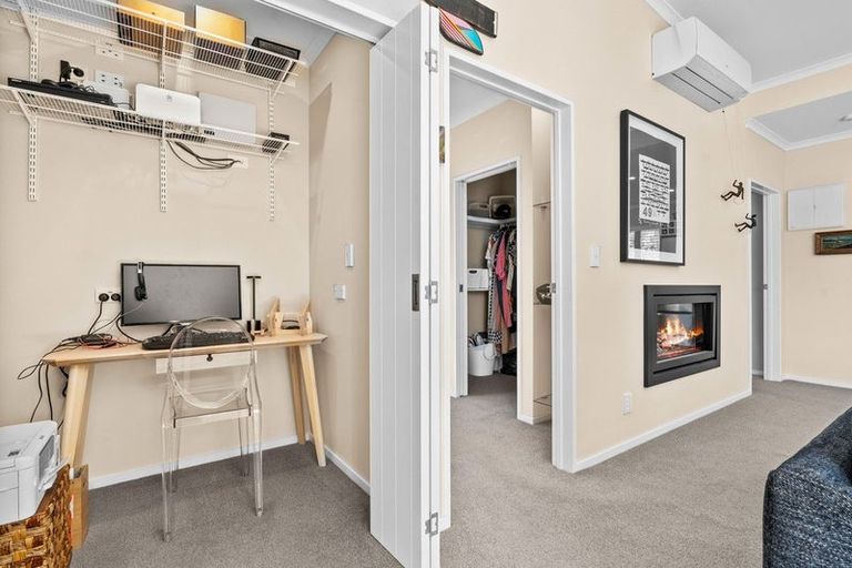 Photo of property in 15a Esther Street, Martinborough, 5711