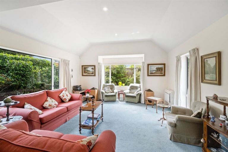 Photo of property in 2/15 Wai-iti Terrace, Burnside, Christchurch, 8053