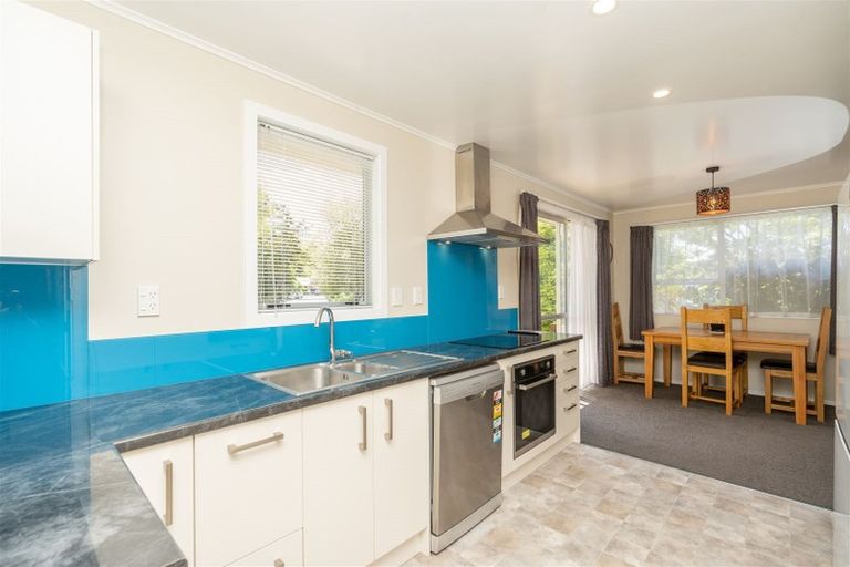 Photo of property in 13 Lansdowne Crescent, Glenview, Hamilton, 3206