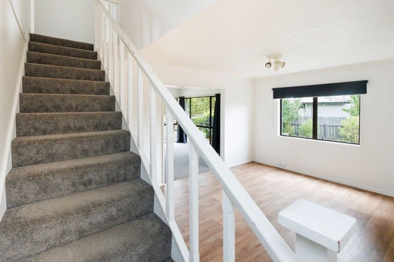 Photo of property in 10a Milne Street, Sanson, 4817