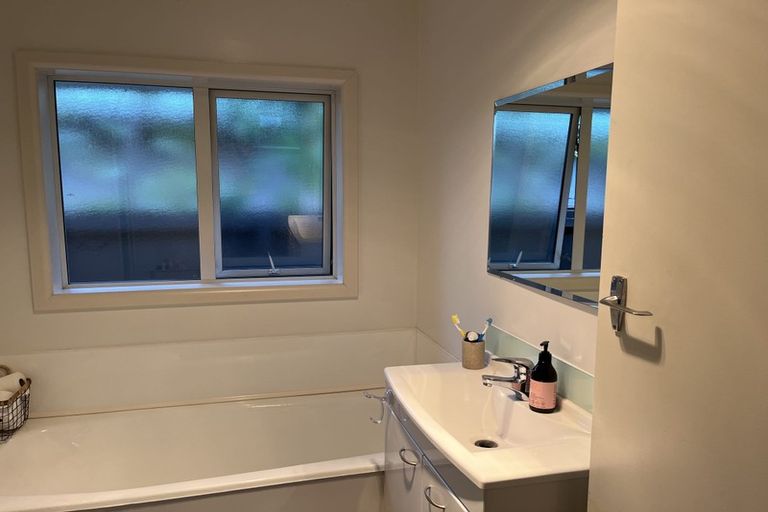 Photo of property in 45a Roberta Drive, Somerfield, Christchurch, 8024