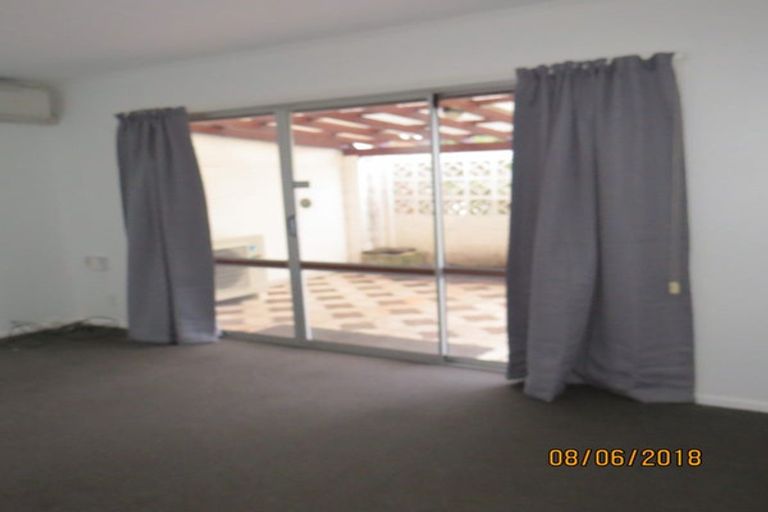 Photo of property in 5 Wells Place, Tamatea, Napier, 4112