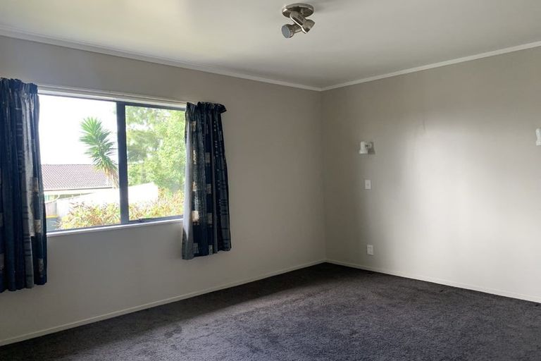 Photo of property in 51a West Coast Road, Glen Eden, Auckland, 0602