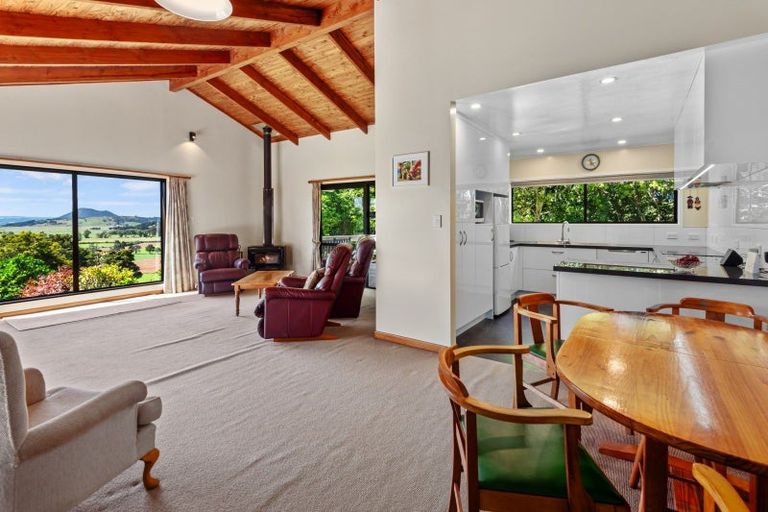 Photo of property in 8 Old Loop Road, Ngararatunua, Whangarei, 0176