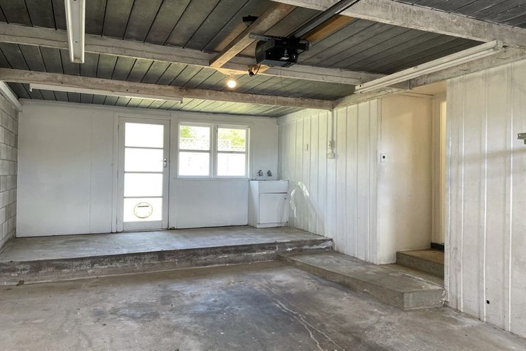 Photo of property in 1/10 Eban Avenue, Hillcrest, Auckland, 0627